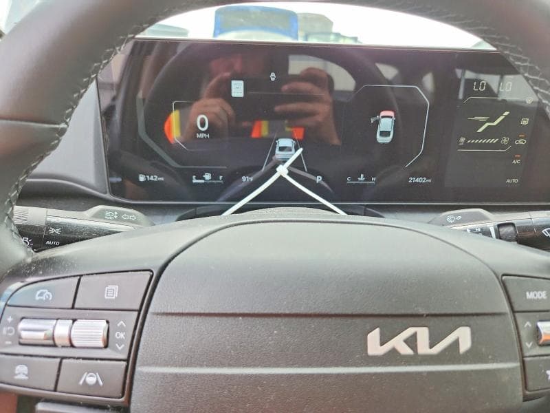 2025 KIA K4 9