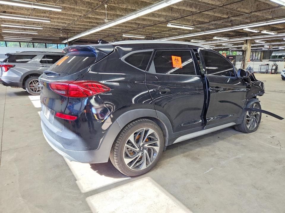 2020 HYUNDAI TUCSON SPORT 3