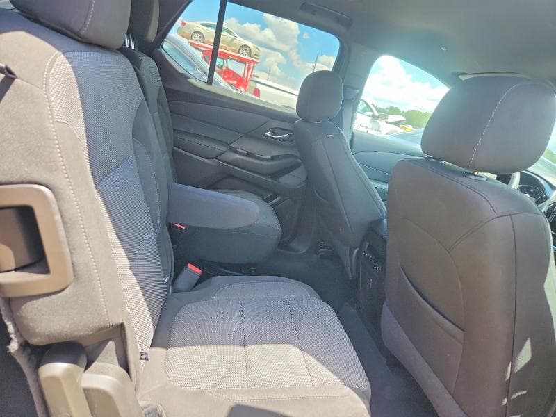 2023 CHEVROLET TRAVERSE LT LT 11