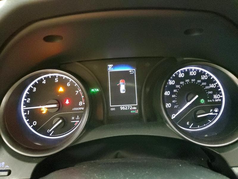 2022 TOYOTA CAMRY SE SE 9