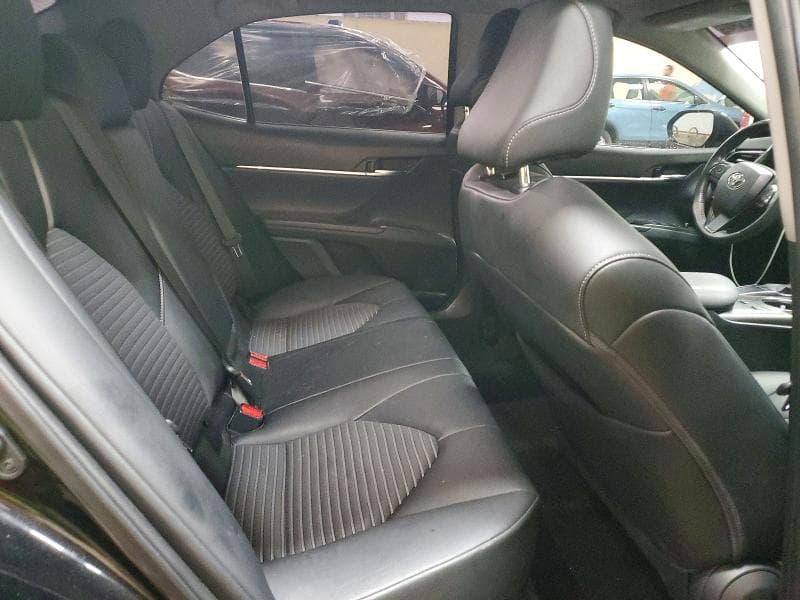 2022 TOYOTA CAMRY SE SE 10
