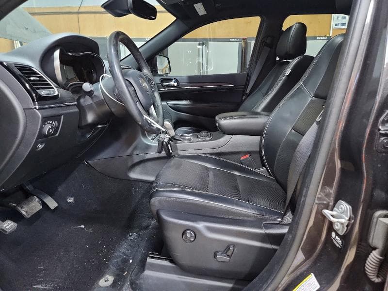 2021 JEEP GRAND CHEROKEE LIMITED LIMITED 7