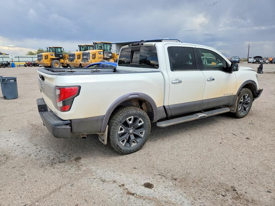 2022 NISSAN TITAN PLATINUM RESERVE 3