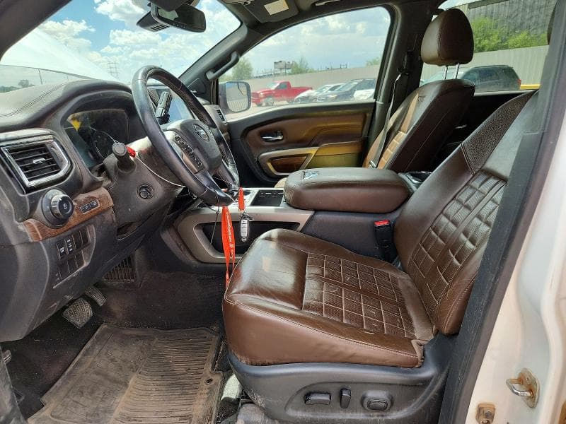 2022 NISSAN TITAN PLATINUM RESERVE 7