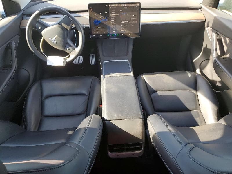 2022 TESLA MODEL Y 8