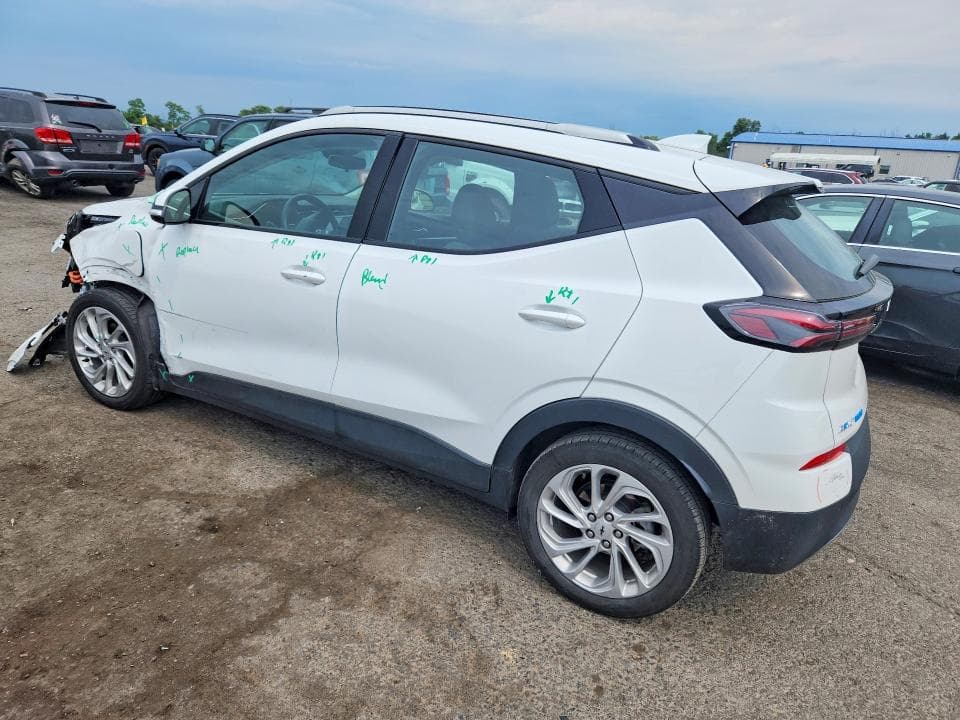 2022 CHEVROLET BOLT EUV LT 2