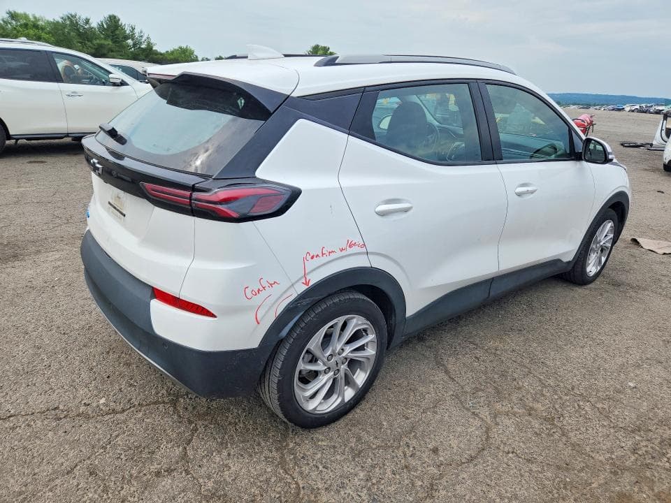 2022 CHEVROLET BOLT EUV LT 3