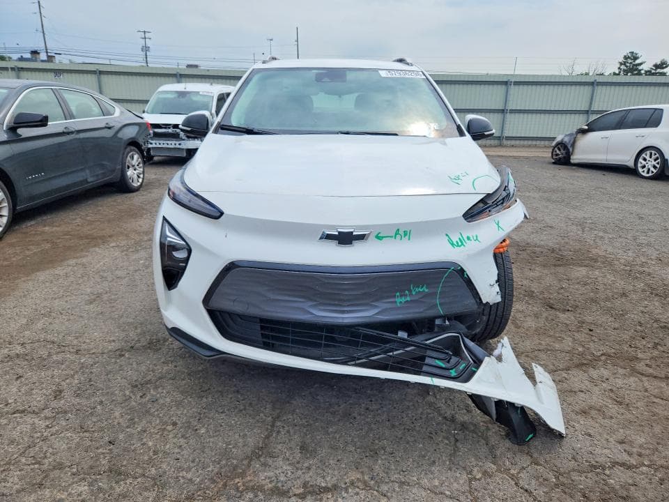 2022 CHEVROLET BOLT EUV LT 5