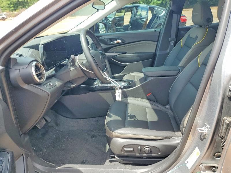 2026 CHEVROLET TRAX ACTIV 7