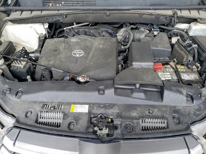 2019 TOYOTA HIGHLANDER LE PLUS LE PLUS 13