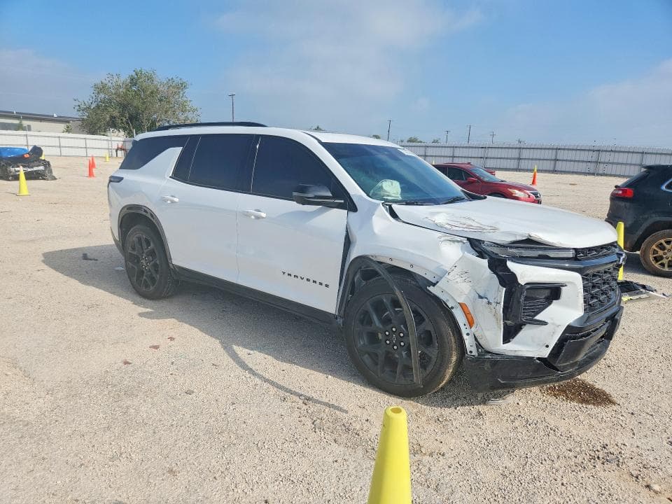 2024 CHEVROLET TRAVERSE RS 4