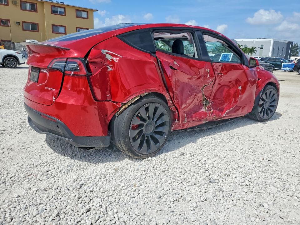 2023 TESLA MODEL Y 3