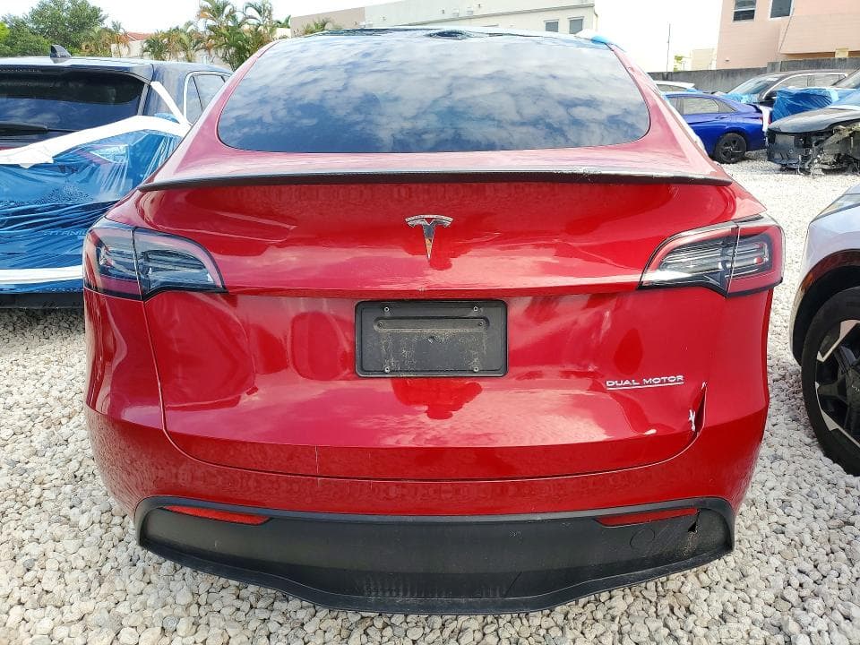 2023 TESLA MODEL Y 6