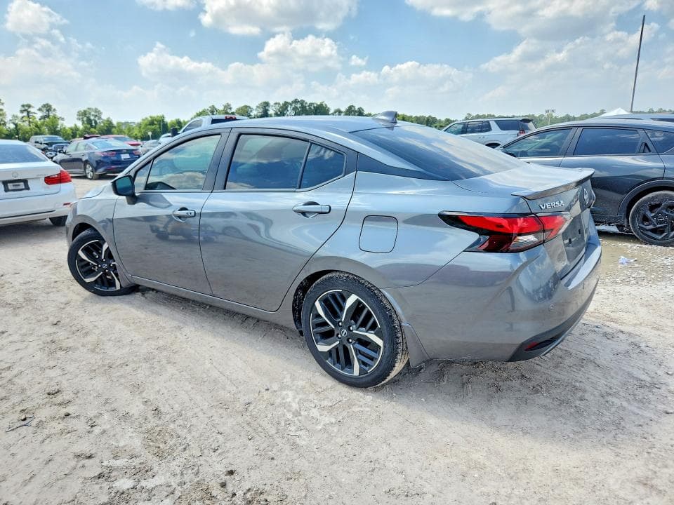 2025 NISSAN VERSA SR SR 2