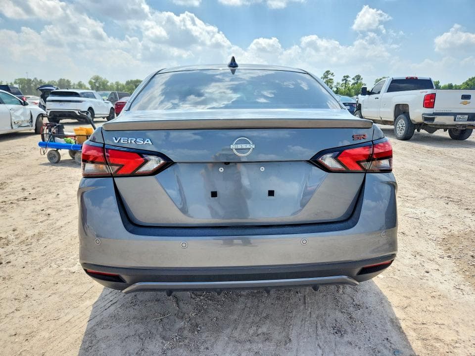 2025 NISSAN VERSA SR SR 6