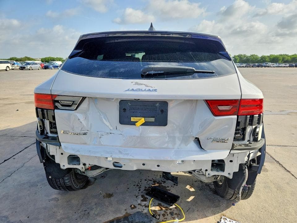2020 JAGUAR E-PACE 6