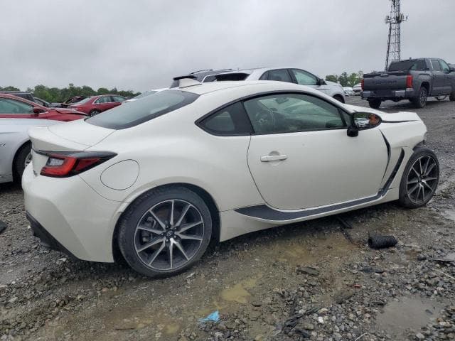 2023 TOYOTA GR 86 3