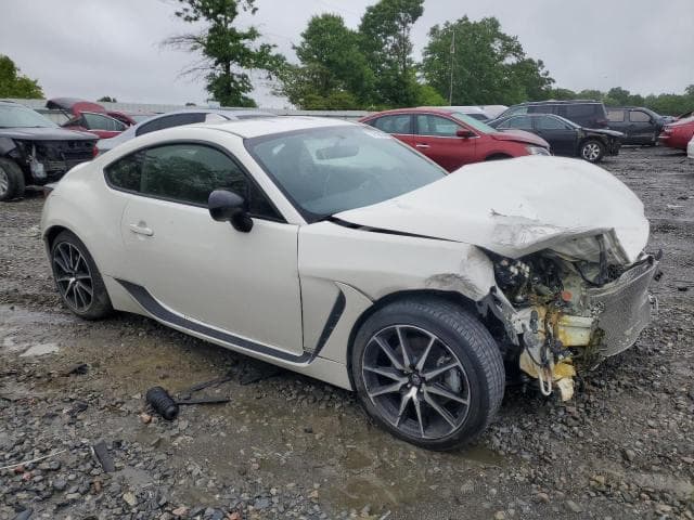 2023 TOYOTA GR 86 4