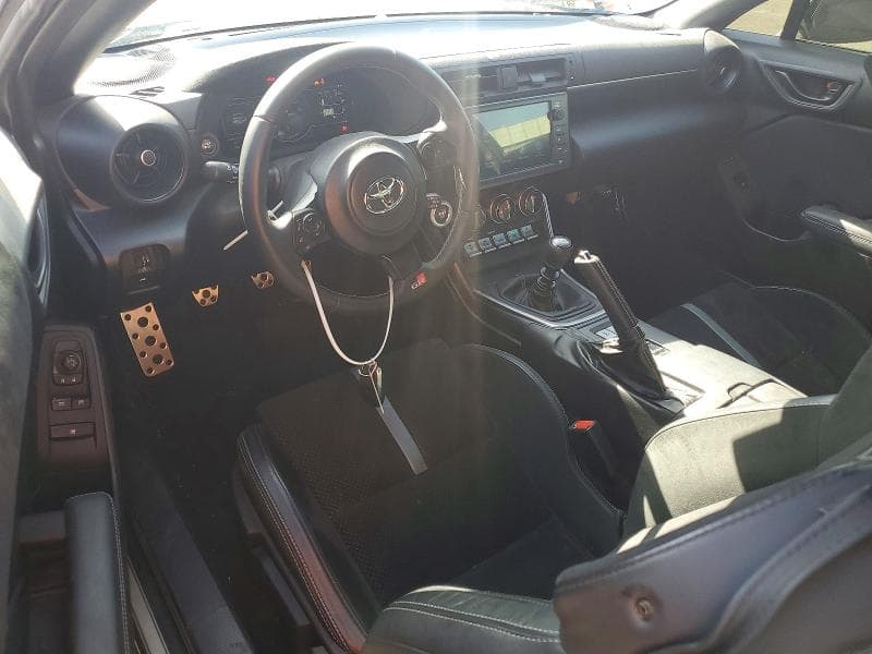 2023 TOYOTA GR 86 PREMIUM 8