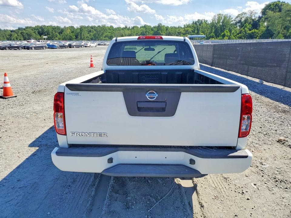 2018 NISSAN FRONTIER S 6