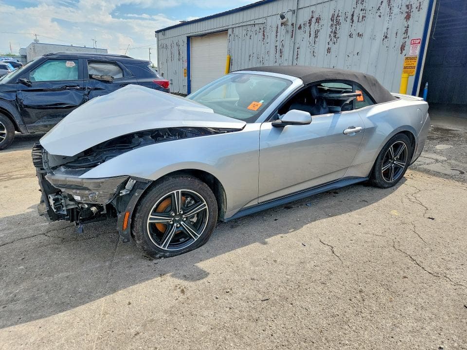 2025 FORD MUSTANG