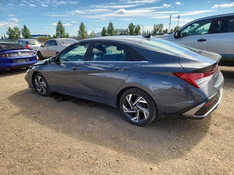 2025 HYUNDAI ELANTRA LIMITED 2