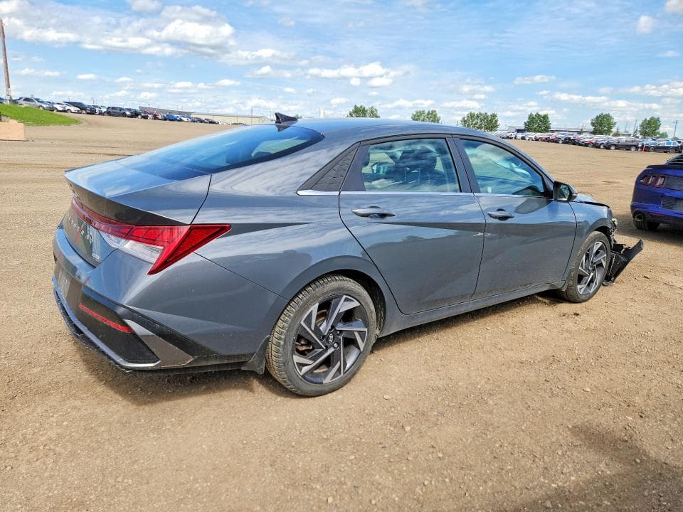 2025 HYUNDAI ELANTRA LIMITED 3