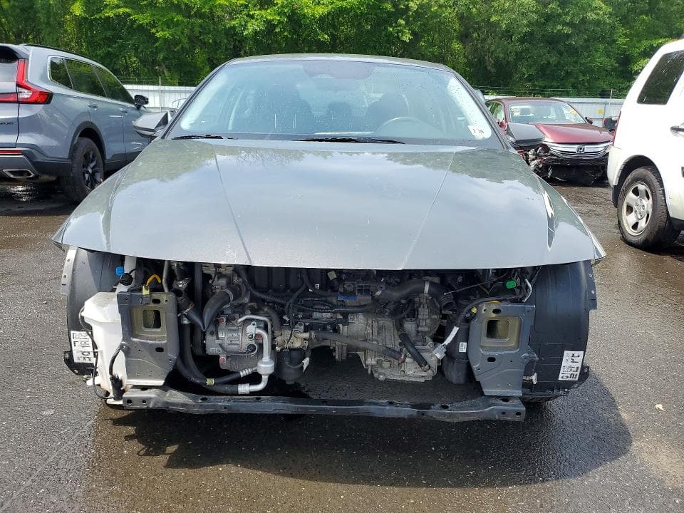 2024 HYUNDAI ELANTRA SEL 5