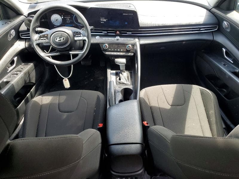 2024 HYUNDAI ELANTRA SEL 8