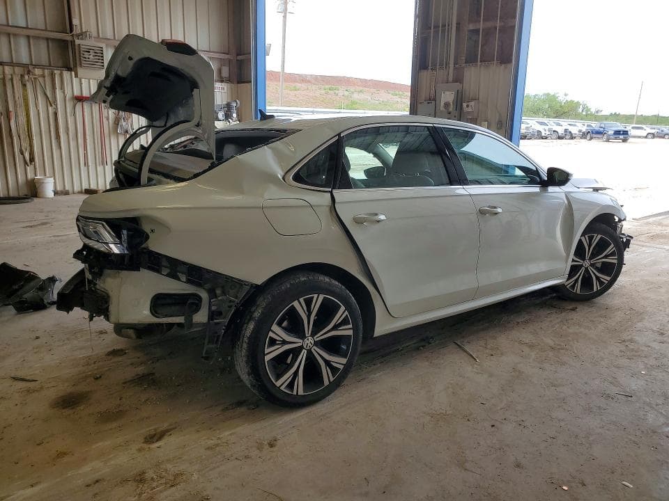 2022 VOLKSWAGEN PASSAT SE 3