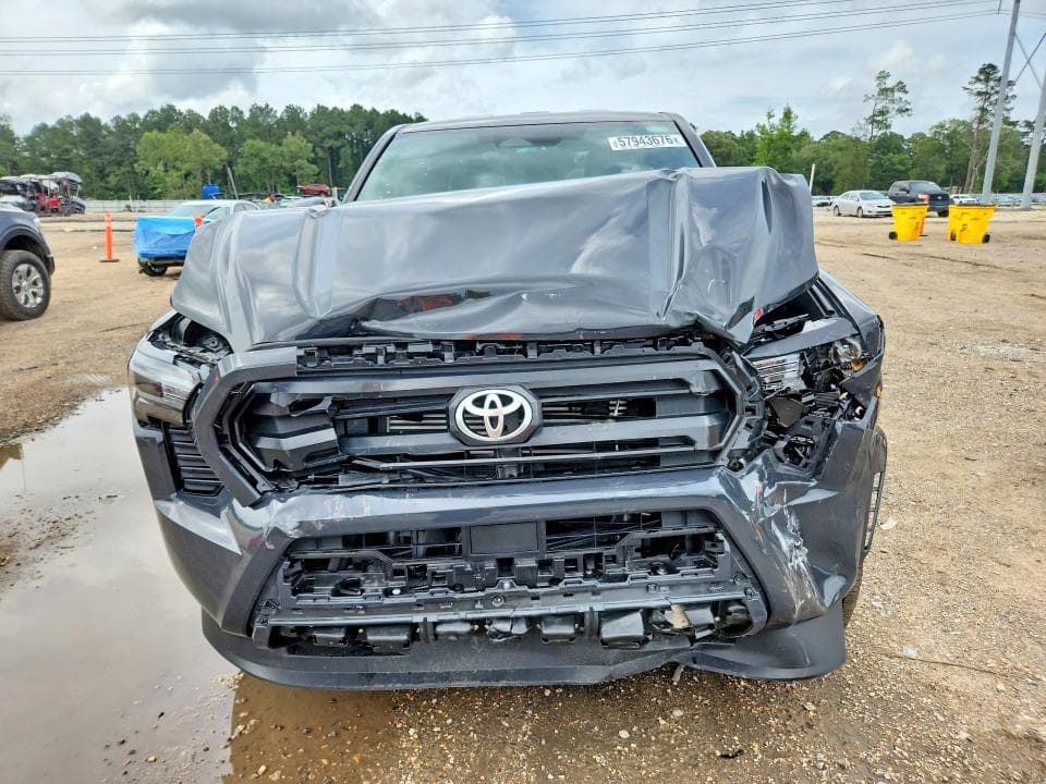 2025 TOYOTA TACOMA SR 5