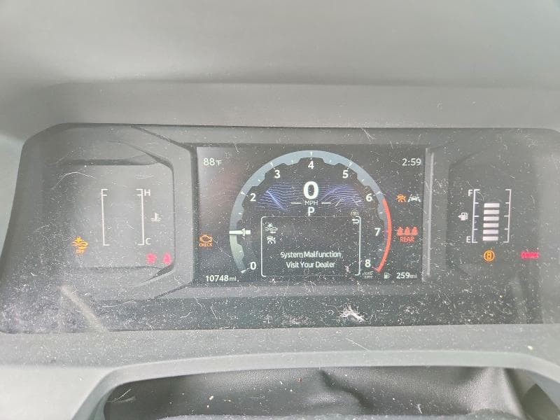2025 TOYOTA TACOMA SR 9