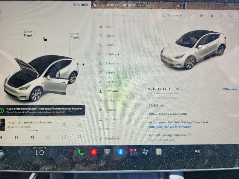 2024 TESLA MODEL Y 9
