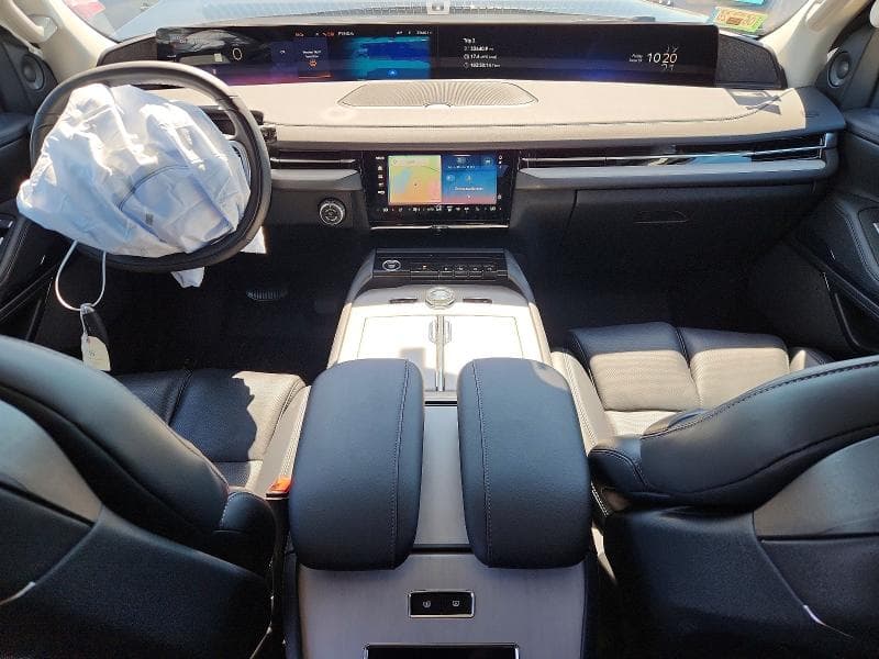 2025 LINCOLN NAVIGATOR L RESERVE 8