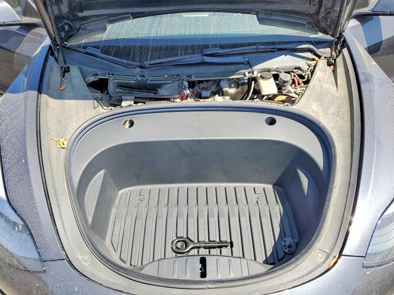 2022 TESLA MODEL 3 11