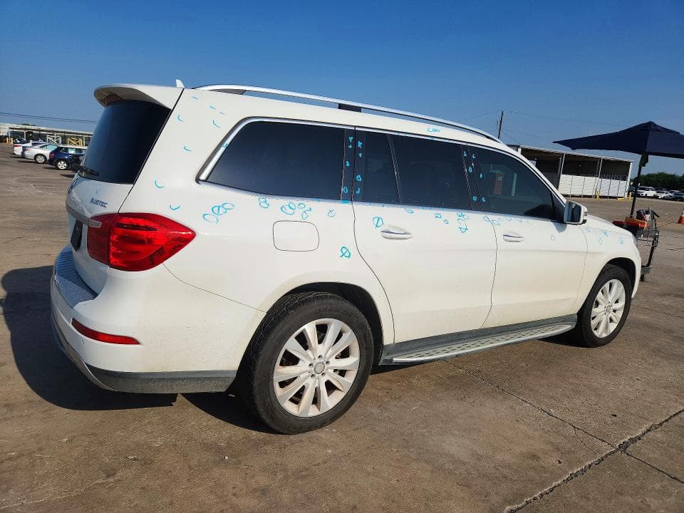 2016 MERCEDES-BENZ GL 350 BLUETEC 350 BLUETEC 3