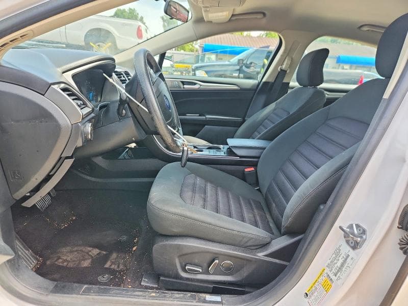 2017 FORD FUSION SE 7