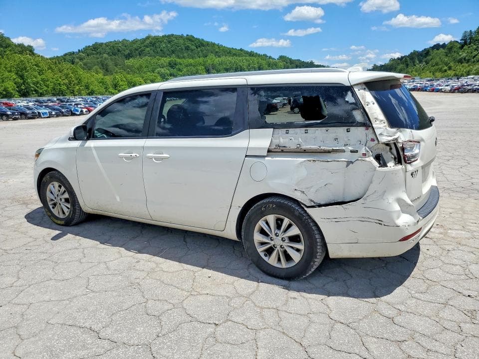 2017 KIA SEDONA LX 2