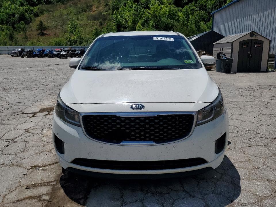 2017 KIA SEDONA LX 5