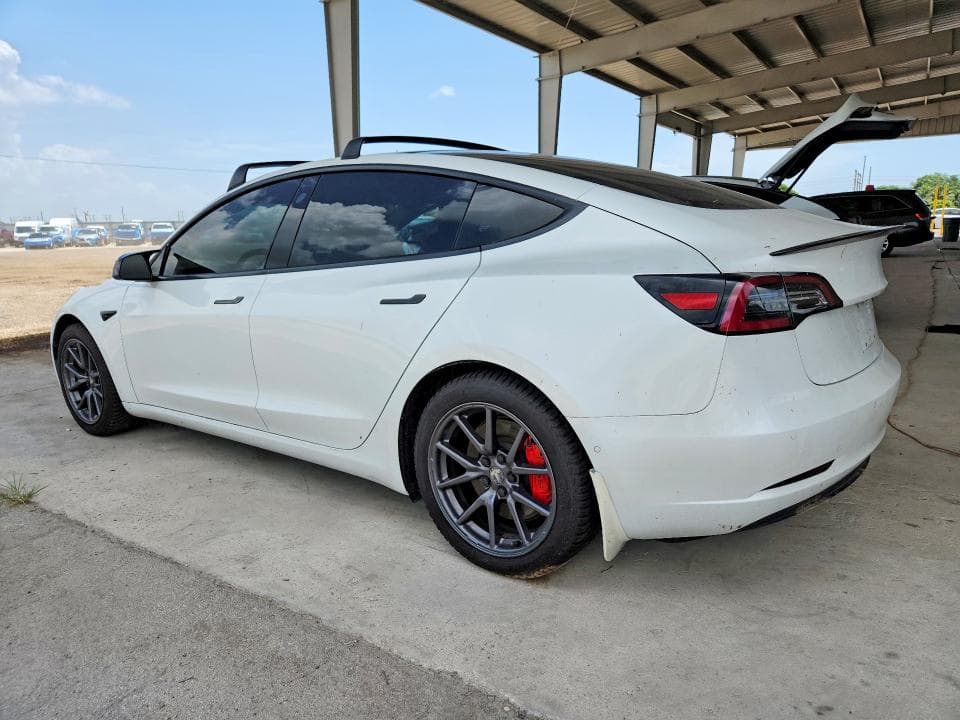 2018 TESLA MODEL 3 2