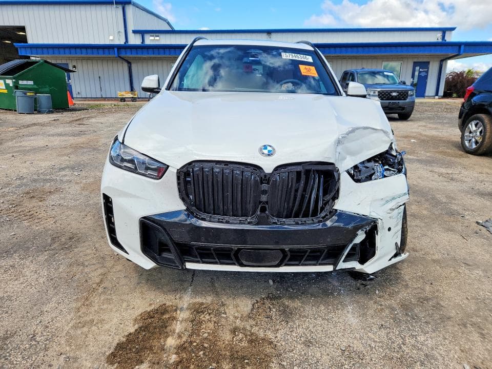 2025 BMW X5 XDRIVE40I 5