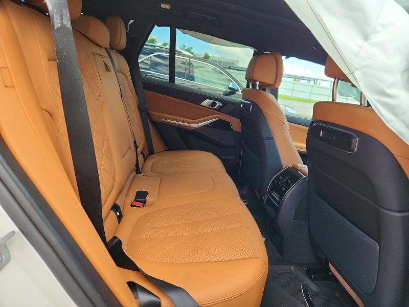 2025 BMW X5 XDRIVE40I 10