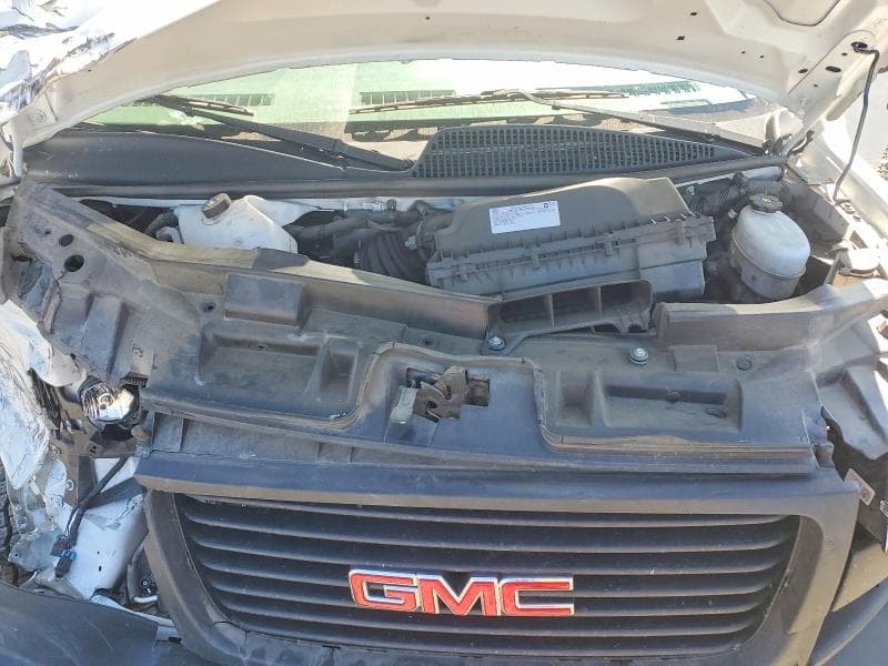 2021 GMC SAVANA G2500 12