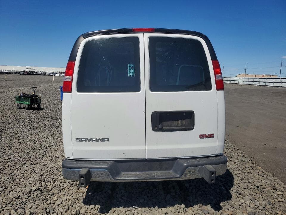 2021 GMC SAVANA G2500 6