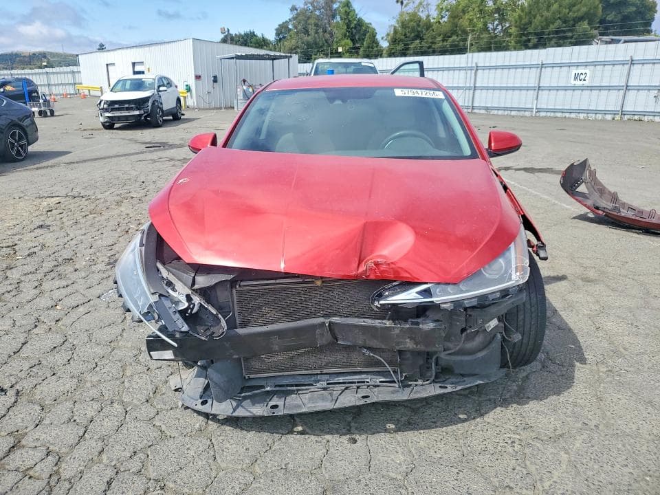 2019 HYUNDAI ELANTRA SEL 5