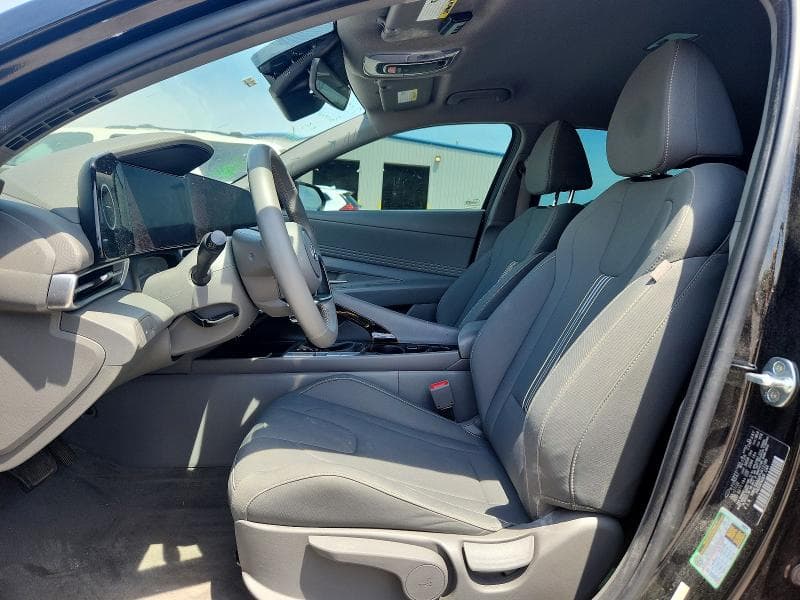 2023 HYUNDAI ELANTRA SEL 8