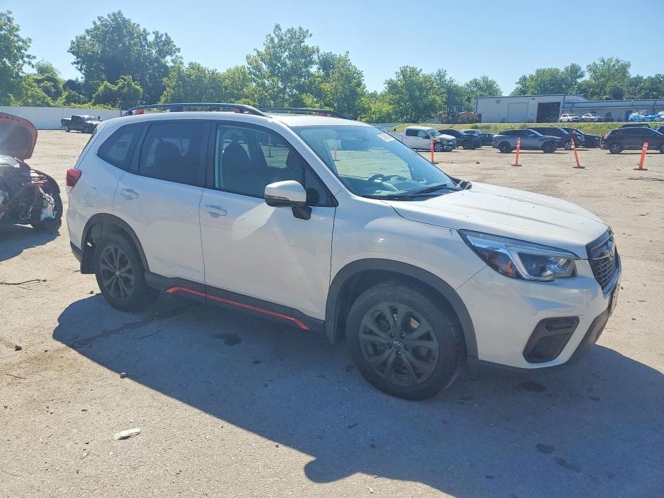 2021 SUBARU FORESTER 4