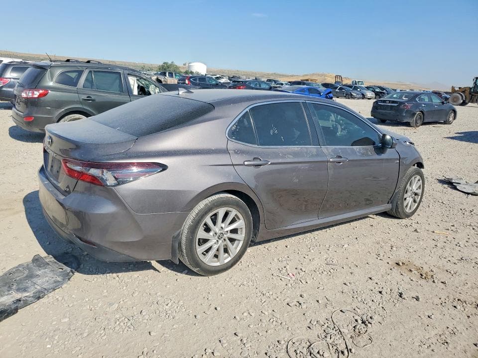 2024 TOYOTA CAMRY LE 3