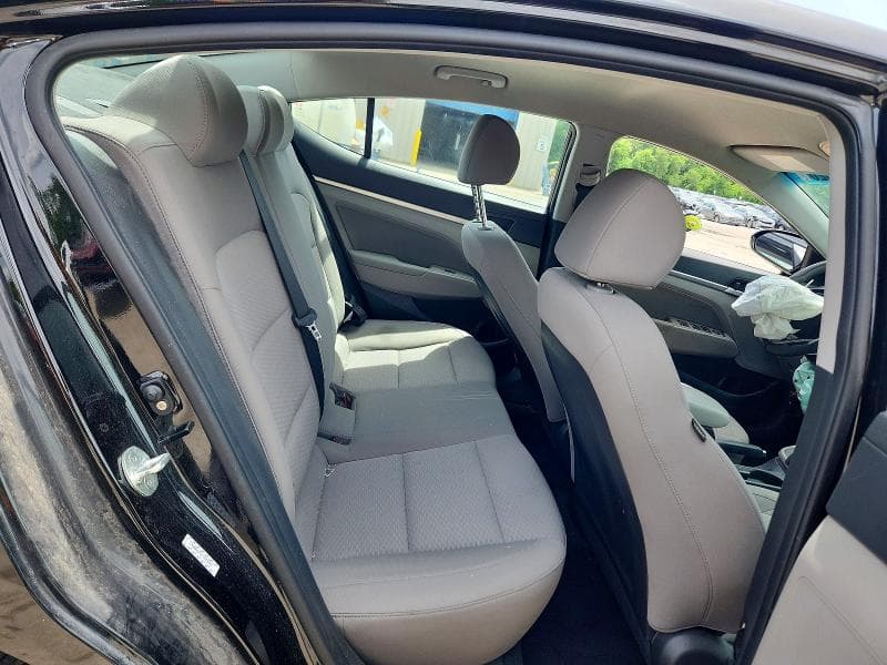 2020 HYUNDAI ELANTRA SEL 10