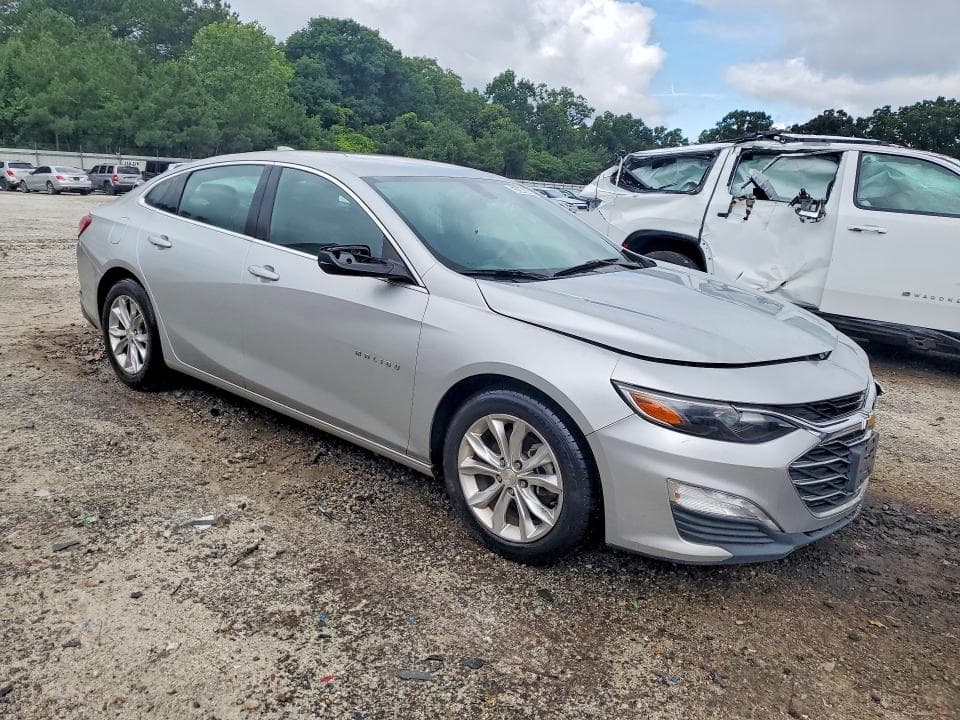 2021 CHEVROLET MALIBU LT 4